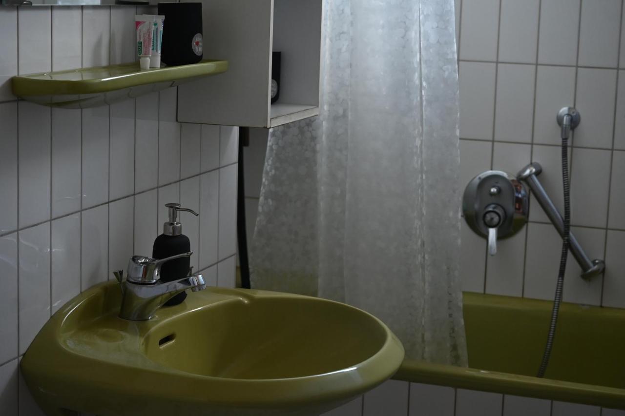 קובלנץ Private Room With Free Parking מראה חיצוני תמונה